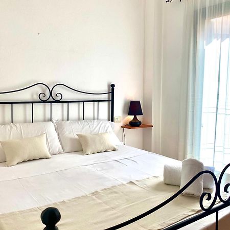 Square Inn Apartment オルビア エクステリア 写真